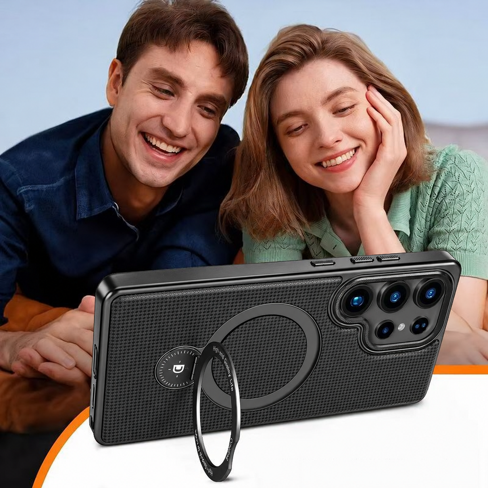 Black case couple