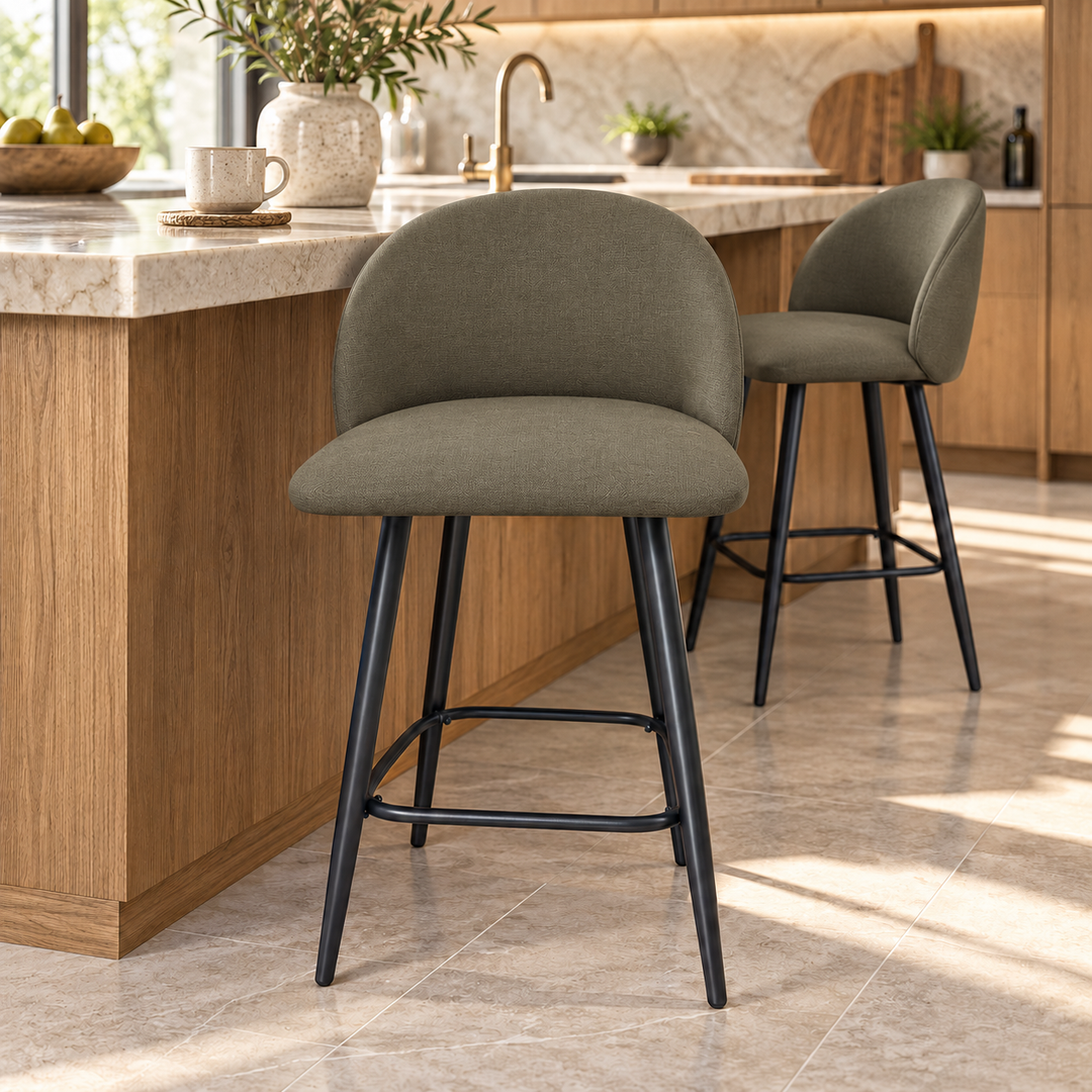 Leo Crescent Bar Stool – Lins 74 - Olive – kitchen lifestyle