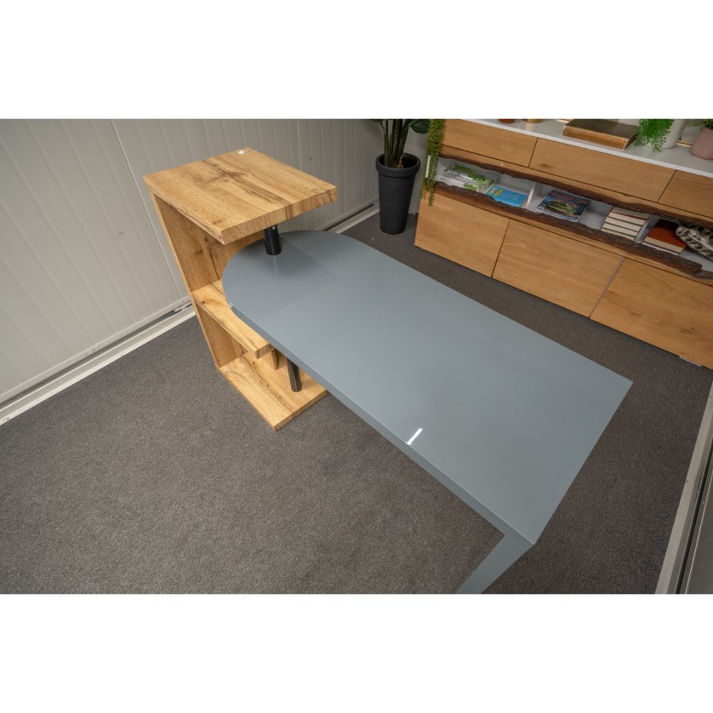 IDIYA Marseille Desk with shelves