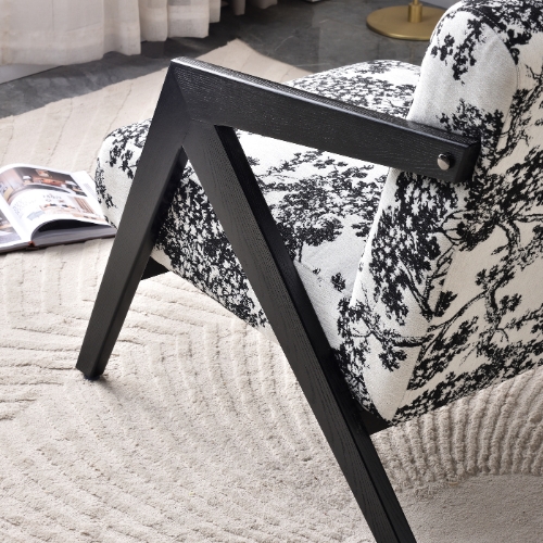 Gangabariyam Sofa, flower printing