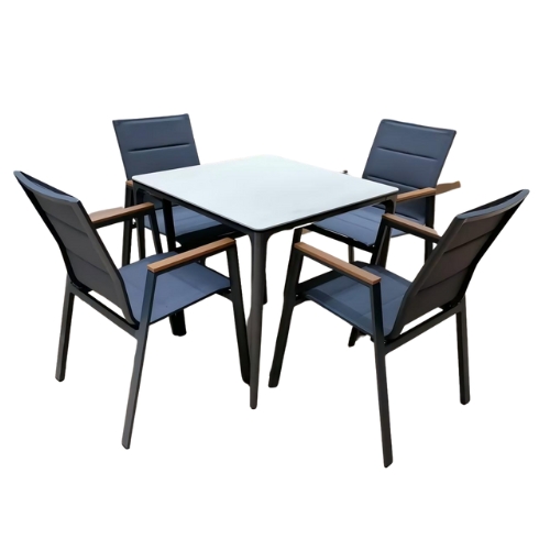 Fredericton Outdoor set, 4 Chair & 1 Table
