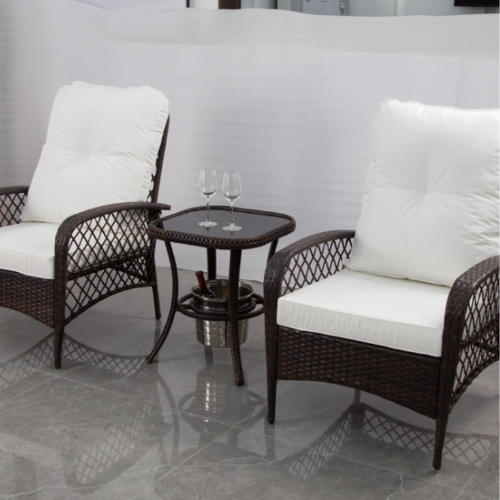 Missichitara Chair