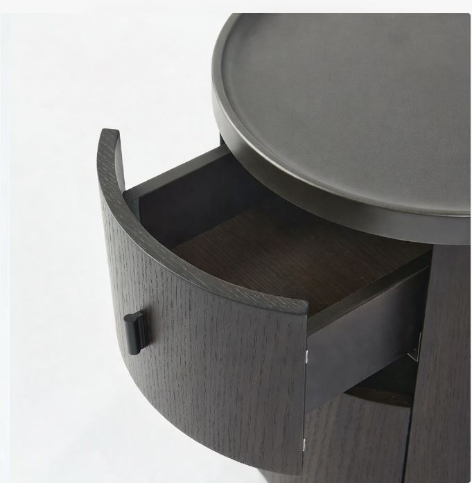 Urashibi Bedside Table