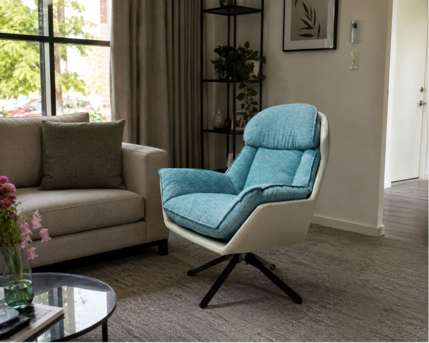 Kalivikvik Swivel Chair, white,L.blue