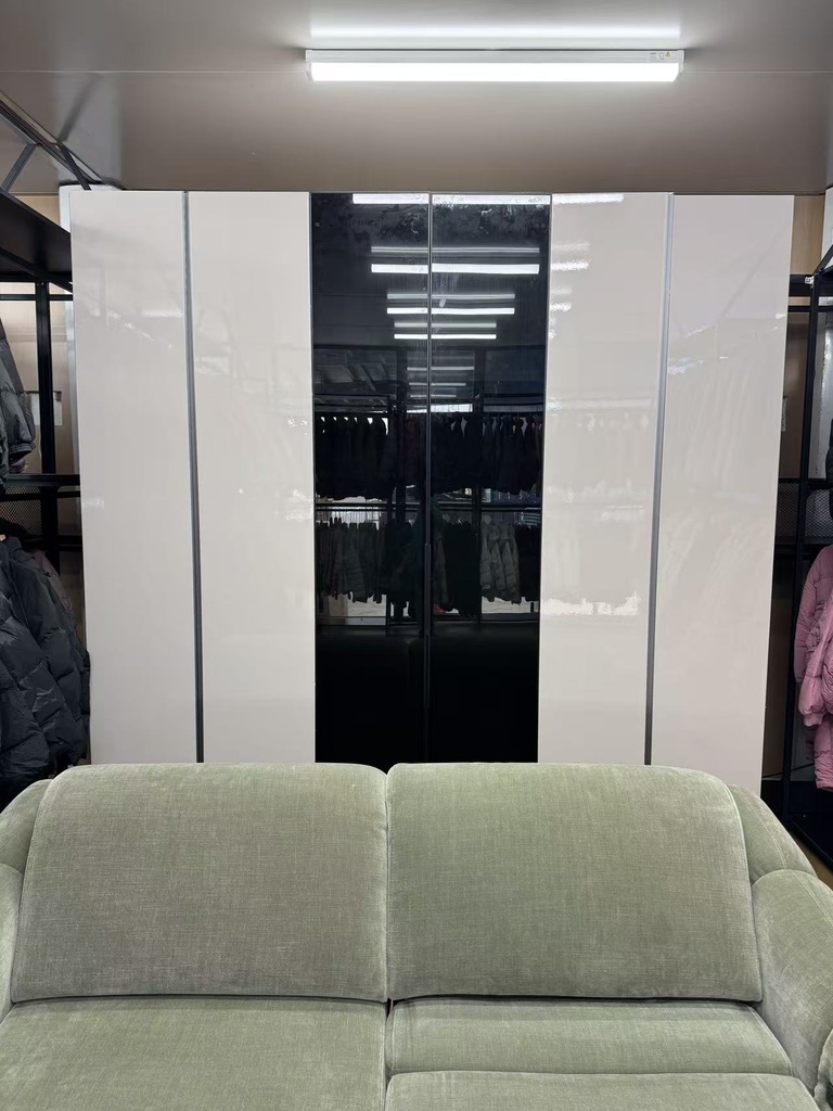 Zamchitara Wardrobe, cloud (Floor Sample)