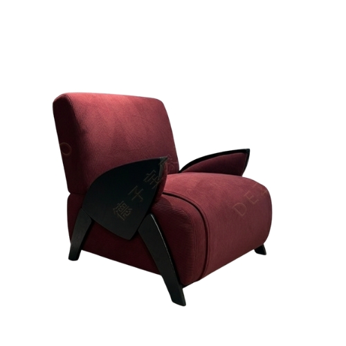 Riochichi Lounge Chair, wine